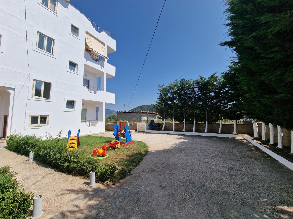 Harizi Apartments Ksamil Eksteriør bilde